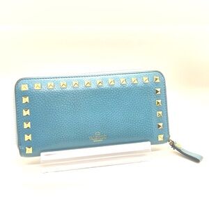 EUC Valentino Garavani light blue Rockstud long wallet